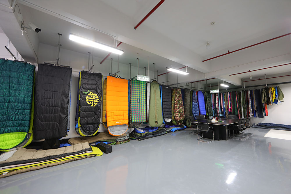 emergency relief sleeping bag China suppliers