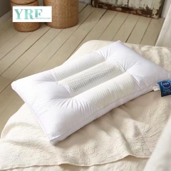 coton avec des oreillers blanchis