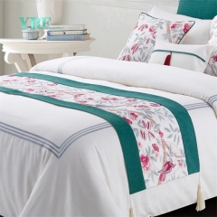 Chemin de lit de l'hôtel