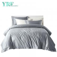 Literie d'hôtel grise