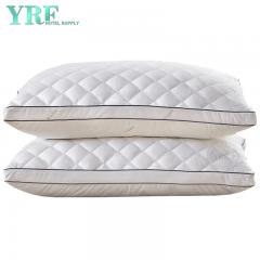 Les oreillers 100 % coton de l'hôtel Hilton ne se déforment jamais