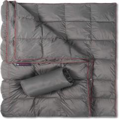 Couverture imperméable à triple fermeture à pression