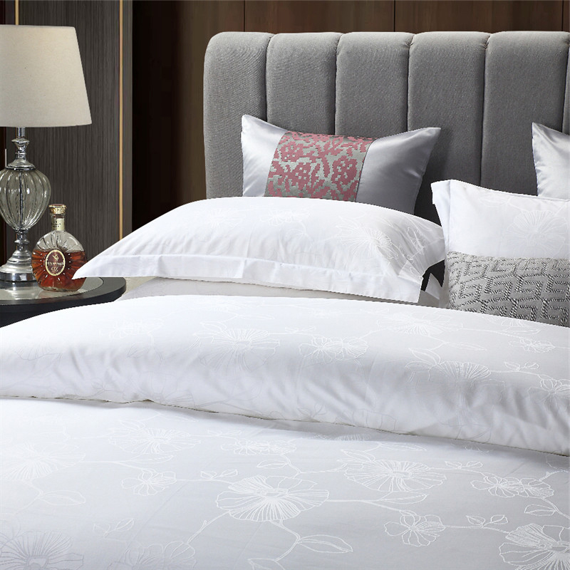 Quelles précautions faut-il prendre lors du lavage des tissus en viscose du linge d'hôtel ?